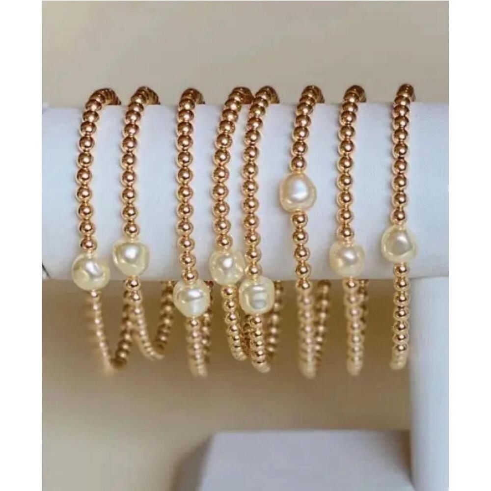 NEW DEEP SOUTH ORIGINALS women's single pearl & beaded stretch bracelet in gold